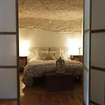 Des Perreyeurs - Maison Troglodyte Avec Vue Sur Loire Vakantiehuis *