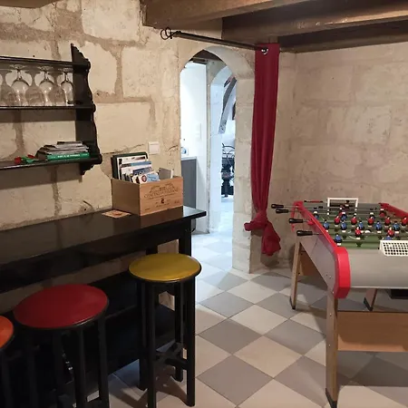 Des Perreyeurs - Maison Troglodyte Avec Vue Sur Loire Дом отдыха Монтзоро